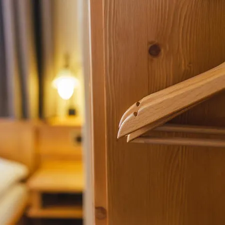 بيت ضيافة By The Rex